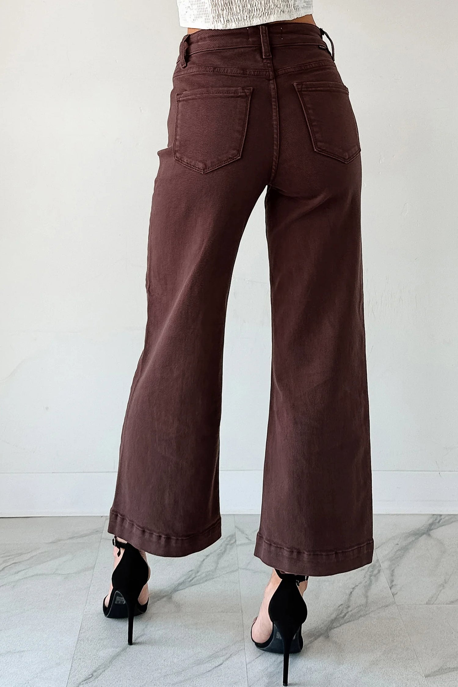 Red Sandalwood Solid Color Seamed Center Wide Leg Cropped Jeans
